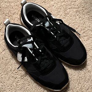 Vionic Walk Slim Glide Sneaker